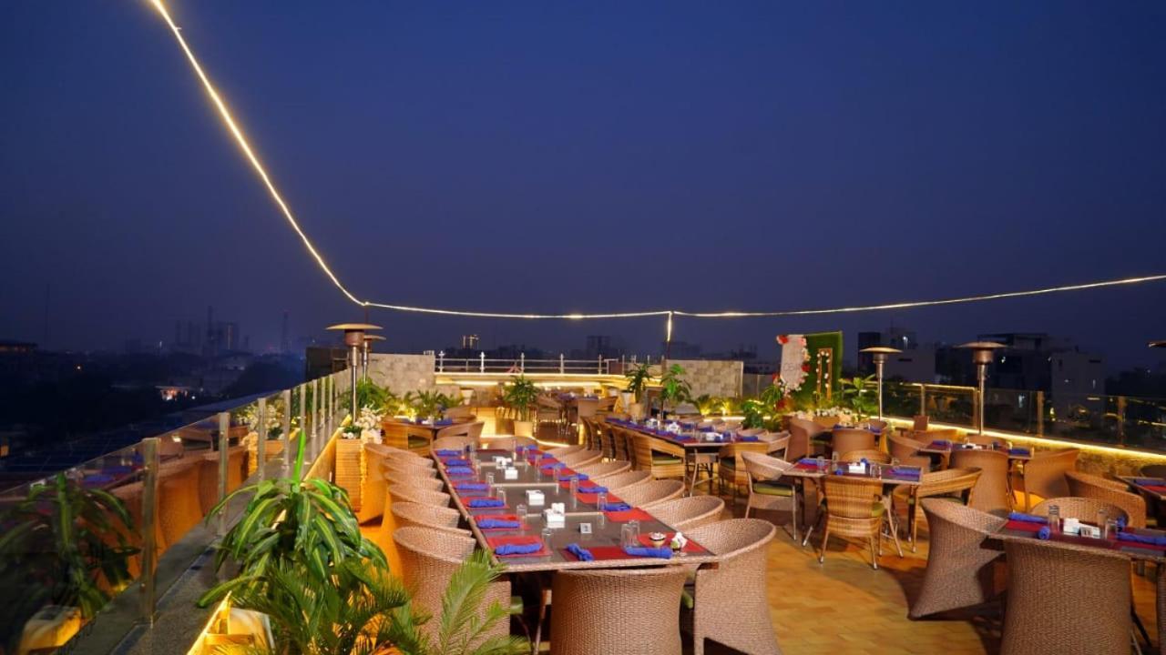 Hotel Oban Lahore Exterior photo